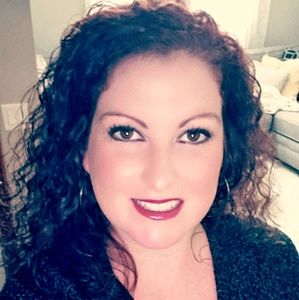 Meet your Posher, Carlye